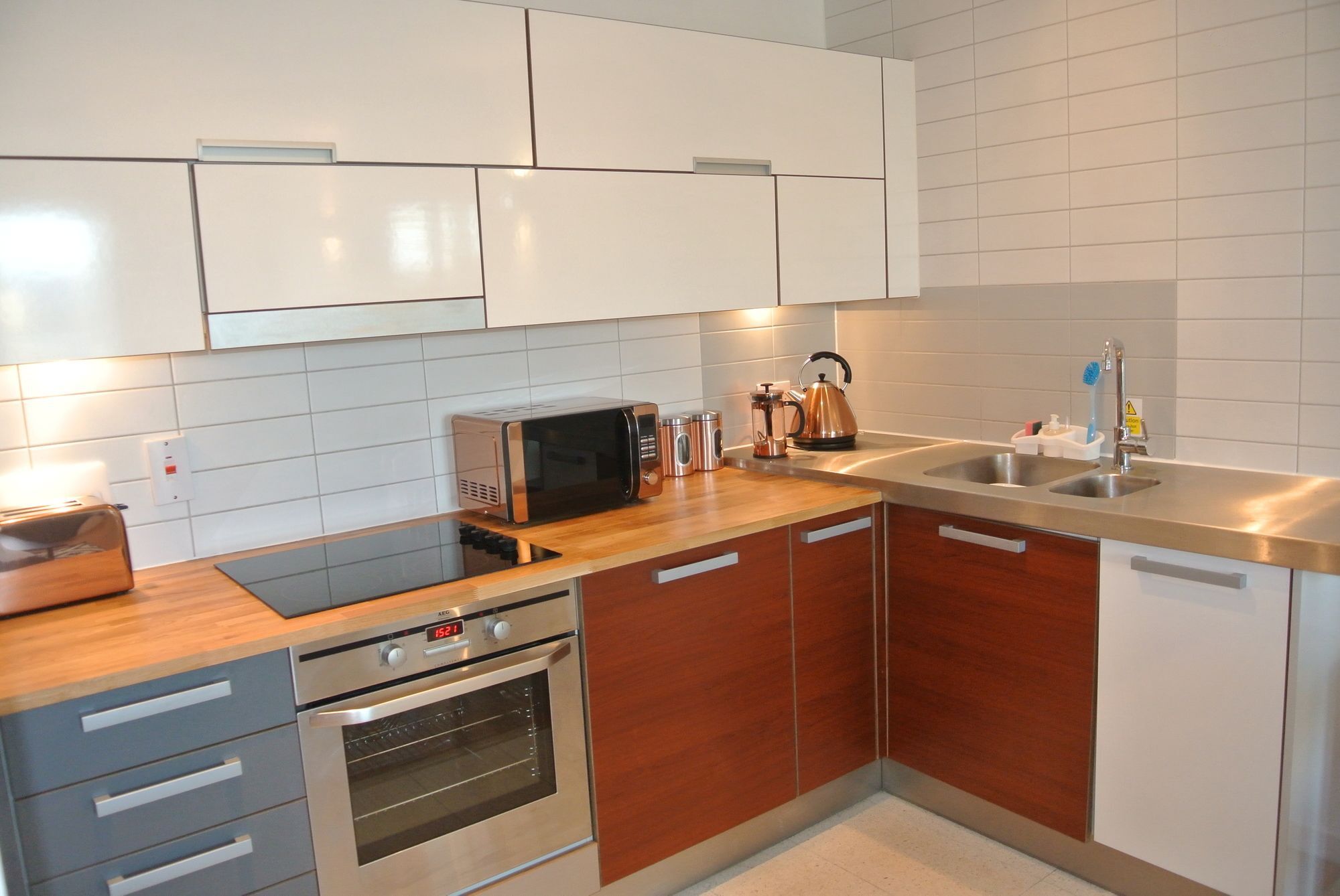 Approved Serviced Apartments Skyline マンチェスター エクステリア 写真
