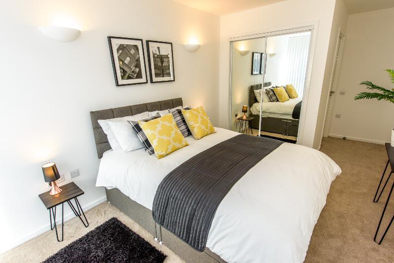 Approved Serviced Apartments Skyline マンチェスター エクステリア 写真